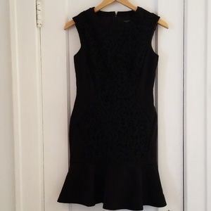 Ann Taylor Black Lace Fitted Cocktail Dress 0P
